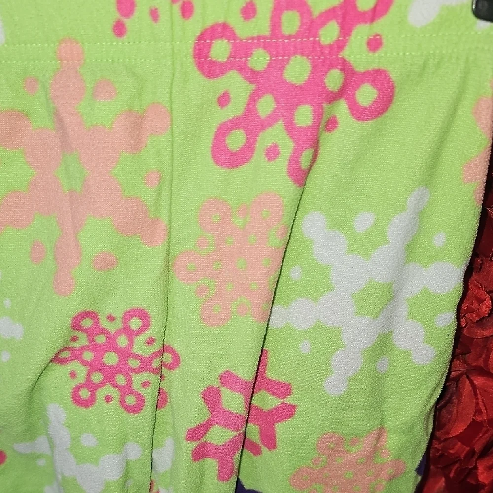 Xhilaration Girls Fleece Green Pajama Bottoms with Snowflakes Size 4/5